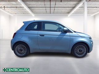 FIAT 500e 42 kWh Icon + 7
