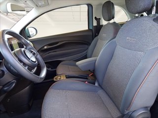 FIAT 500e 42 kWh Icon + 9
