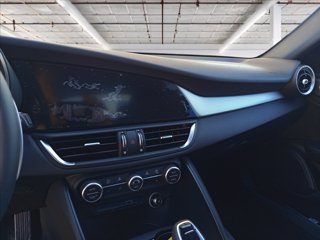 ALFA ROMEO Giulia 2.2 t Veloce 210cv auto 18