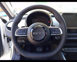 FIAT 600 1.2 hybrid La Prima 110cv auto 15