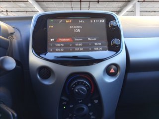 TOYOTA Aygo 5p 1.0 x-business m-mt 72cv 19