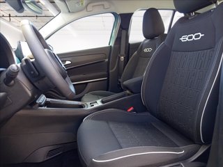 FIAT 600 1.2 hybrid 145cv auto 9
