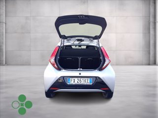 TOYOTA Aygo 5p 1.0 x-play 72cv 24