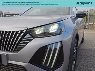 PEUGEOT 2008 1.2 puretech Active s&s 130cv eat8 17