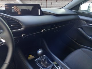 MAZDA 3 5p 2.5 m-hybrid Centre Line 140cv 14