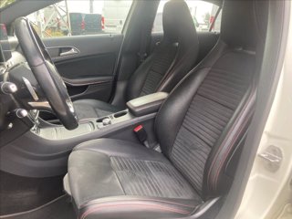 MERCEDES A 200 d Premium auto my16 10