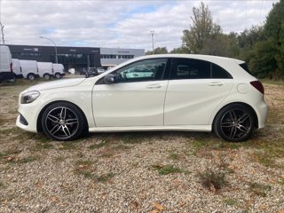 MERCEDES A 200 d Premium auto my16 3