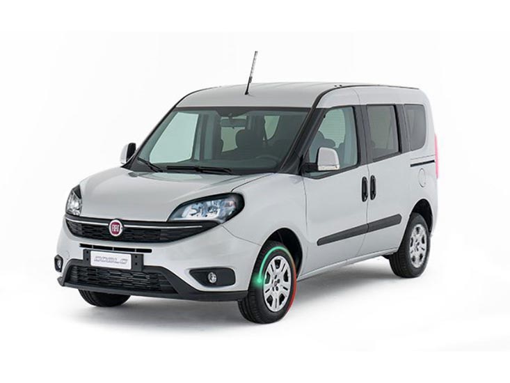 Fiat Doblo Combi 01