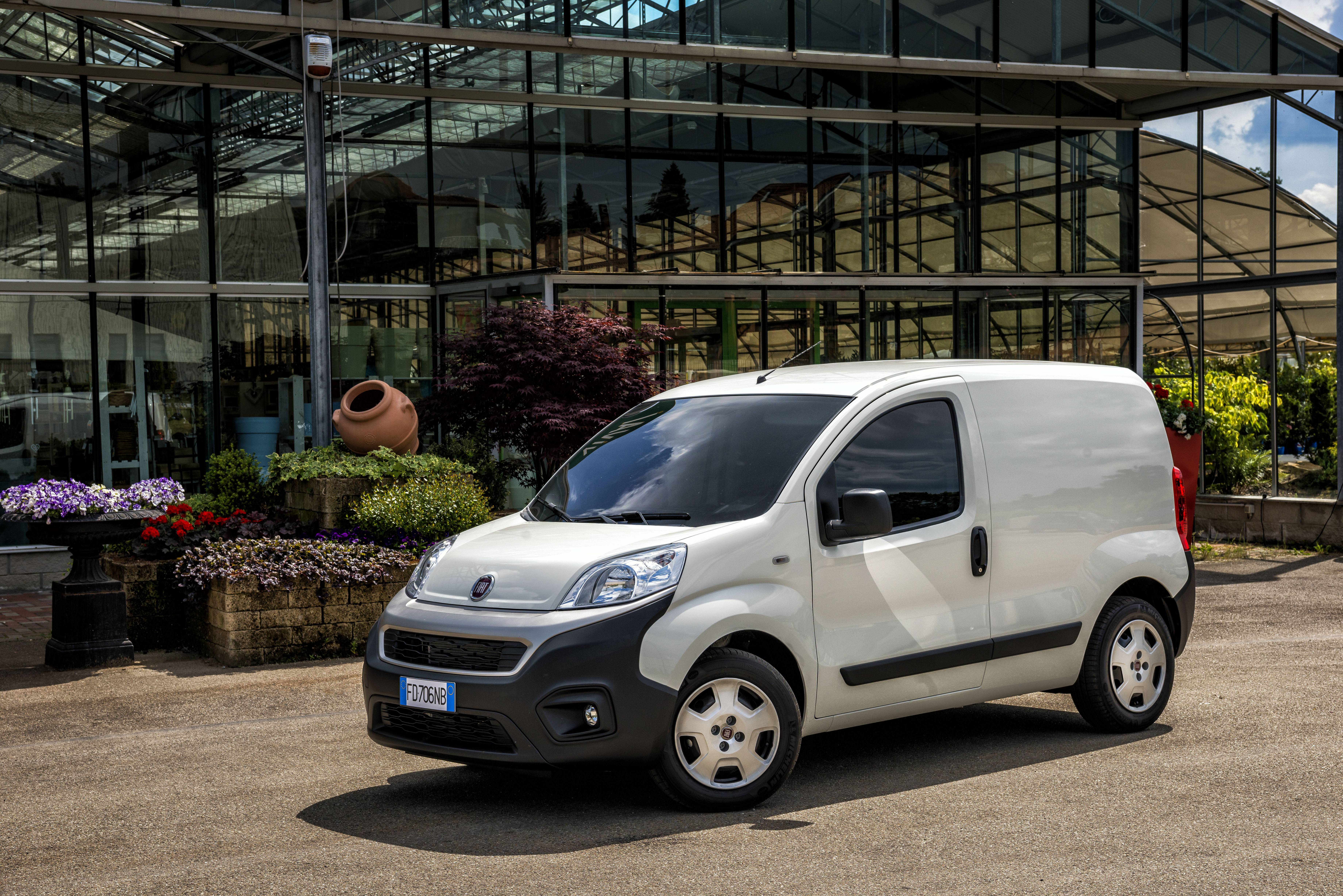 160615 Fiat Professional Fiorino 11