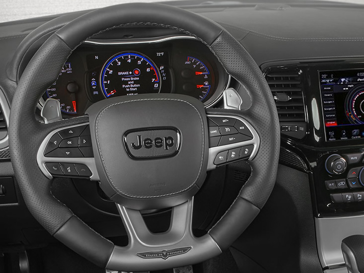 Grand Cherokee 03