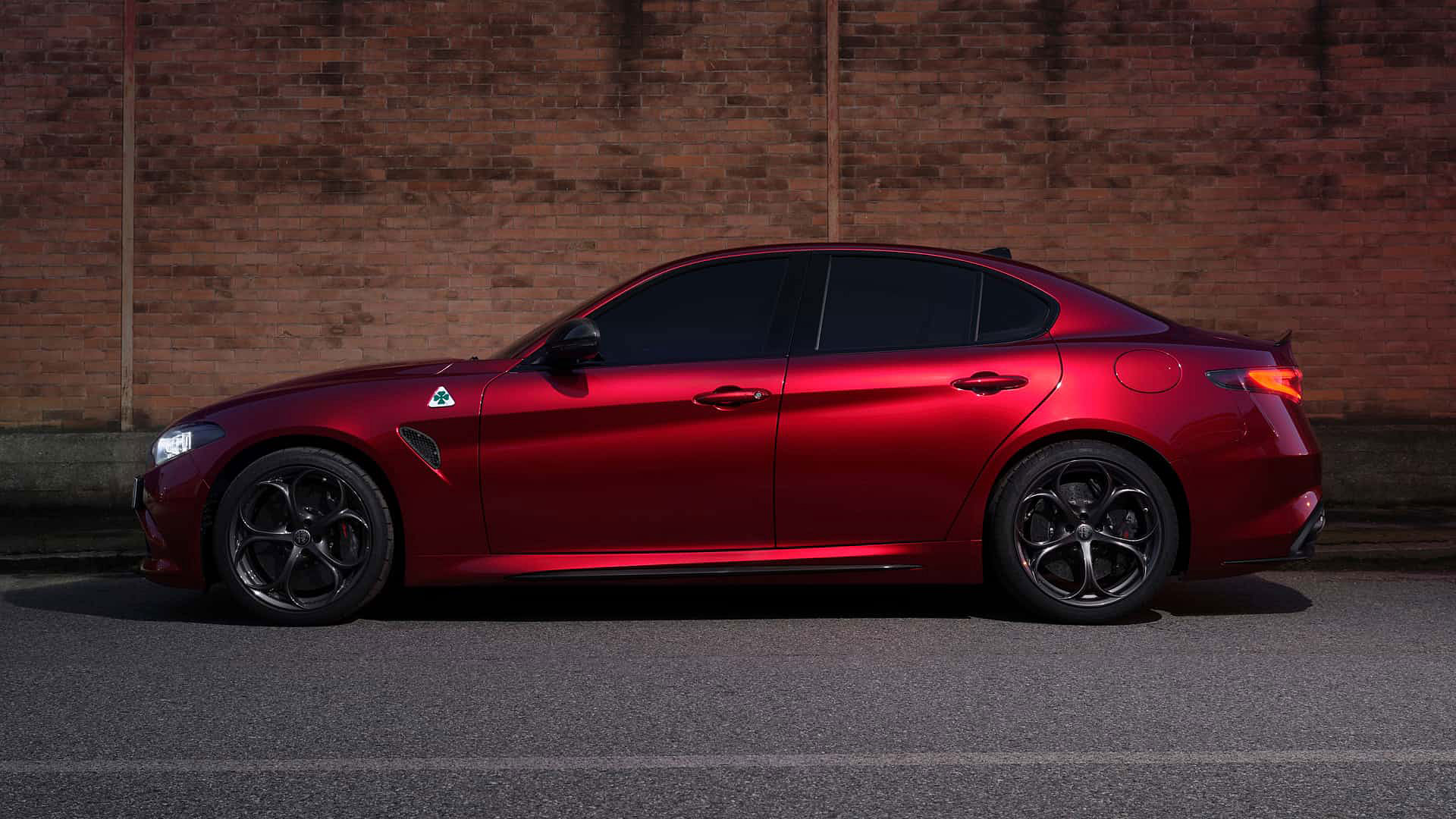 Alfa Romeo Giulia Quadrifoglio Collezione 2025 1