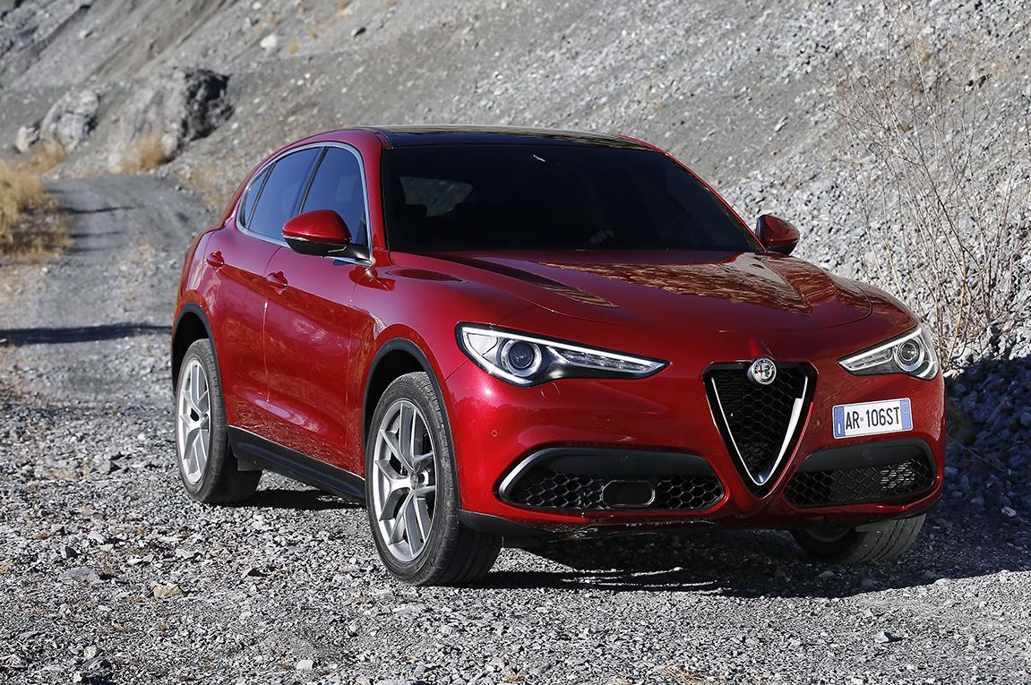 Alfa Romeo Stelvio 62